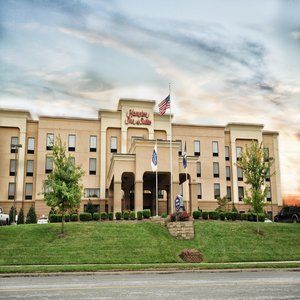 Hampton & East 3* Louisville